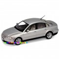 Машинка коллекционная 1:24 Volkswagen Passat Sedan Welly 22426W